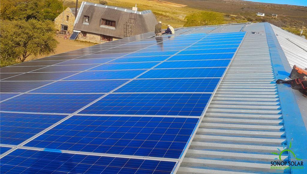 Solar pump installation